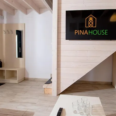 Pina House